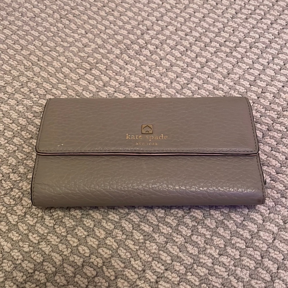 Kate Spade Vintage Wallet